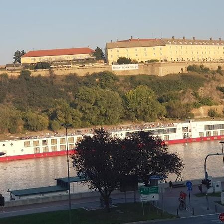 New Jamon Apartment Novi Sad Exterior photo